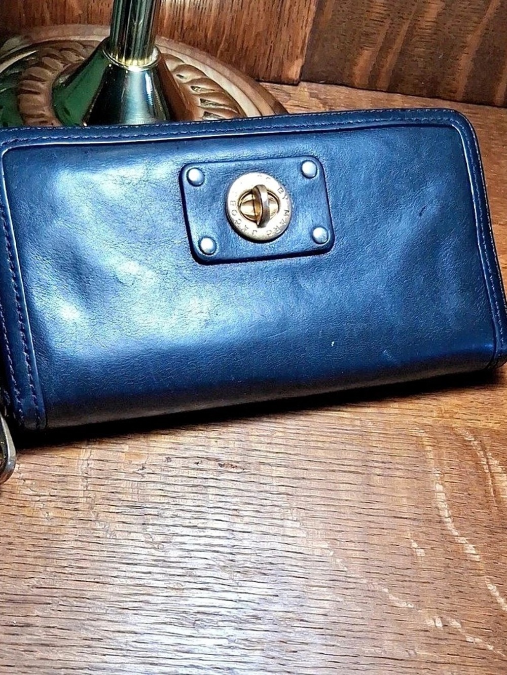 Marc by Marc Jacobs Totally Turnlock Zip Around Wallet Black